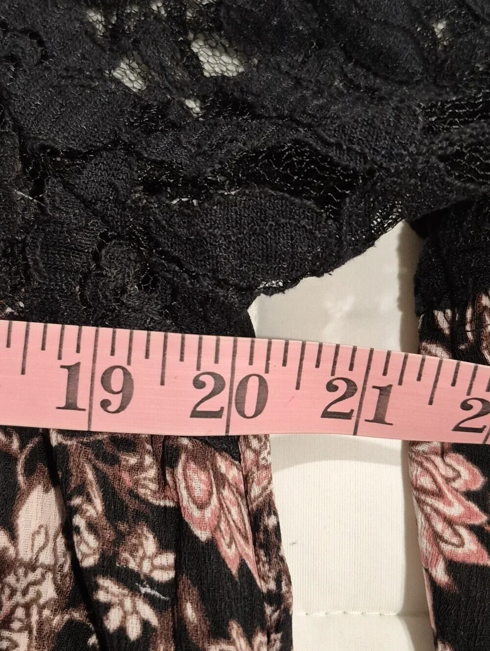 Knox Rose Black Button-Front Floral Top with Pink Print (Box B) - Picture 6 of 9